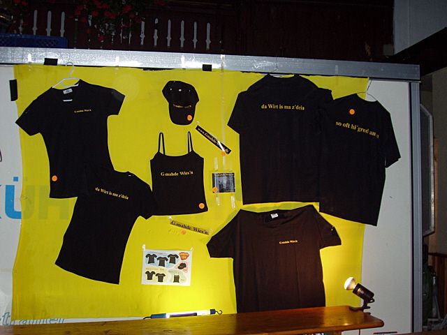 640x480 pixels (225K)