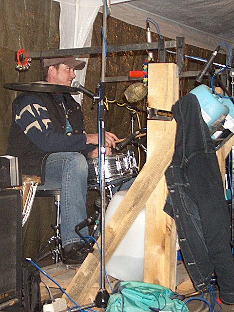 480x640 pixels (299K)