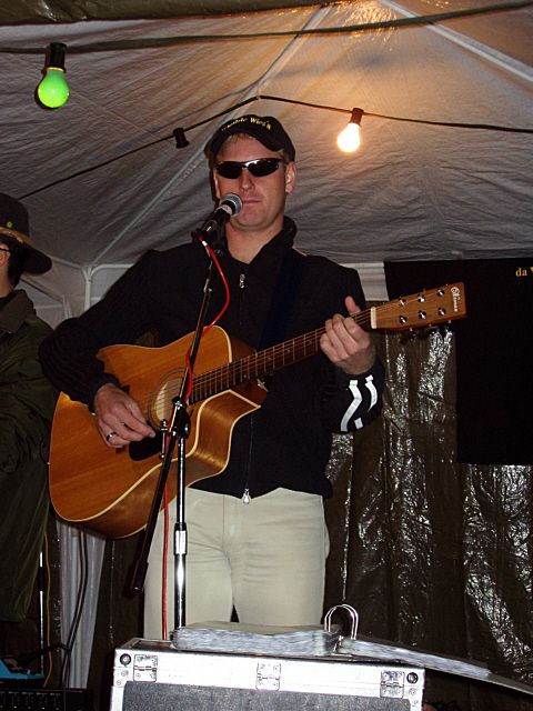 480x640 pixels (277K)