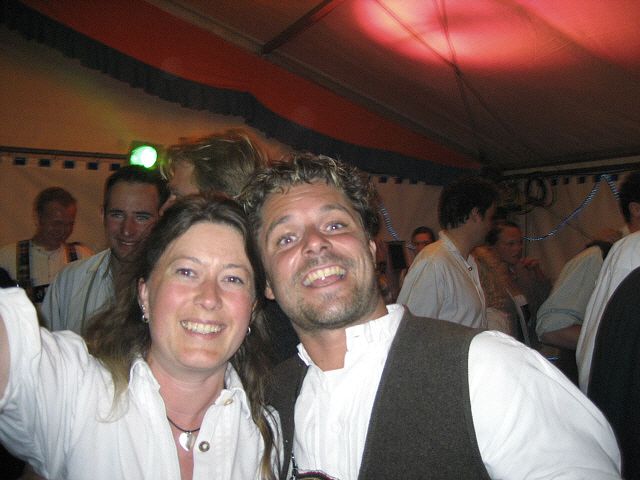 640x480 pixels (188K)