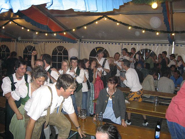 640x480 pixels (278K)