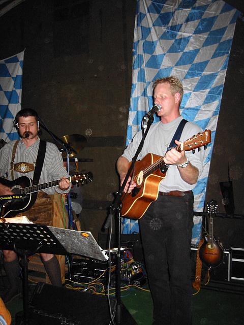 480x640 pixels (254K)