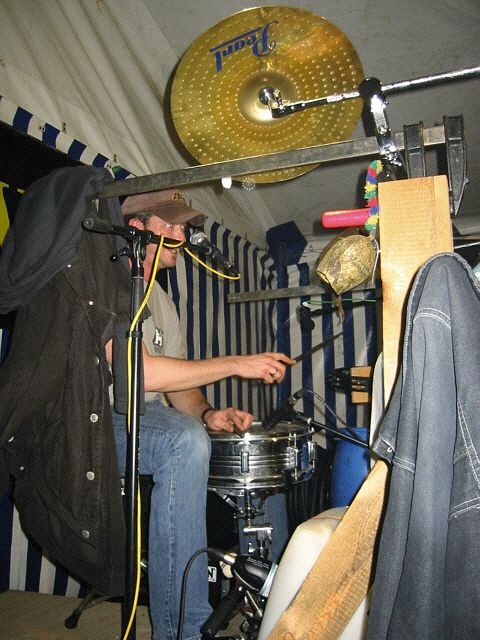 480x640 pixels (222K)