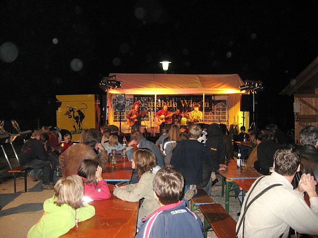 640x480 pixels (253K)