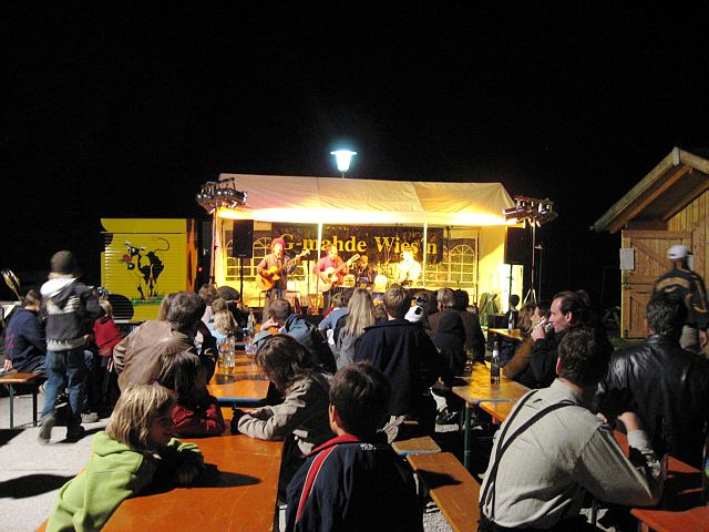 640x480 pixels (248K)