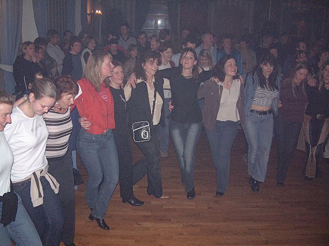 640x480 pixels (342K)