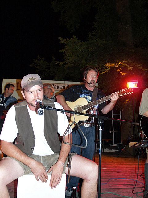 480x640 pixels (60K)