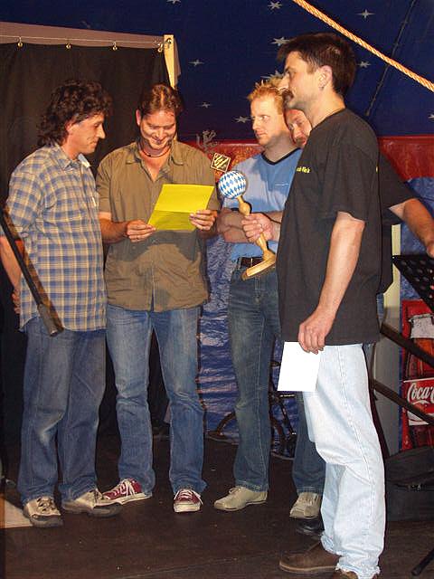 480x640 pixels (51K)