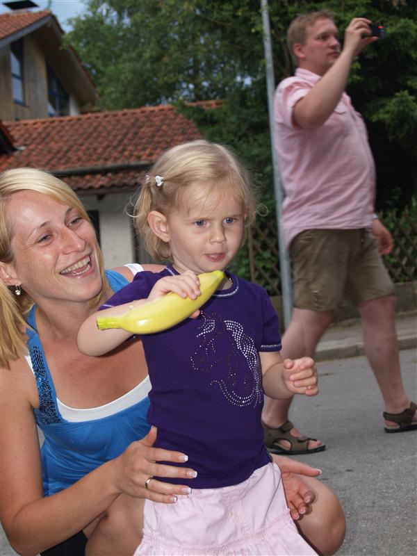 600x800 pixels (74K)