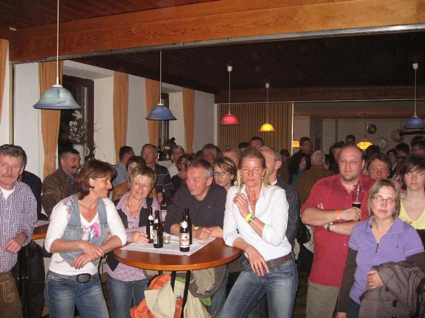 850x637 pixels (92K)