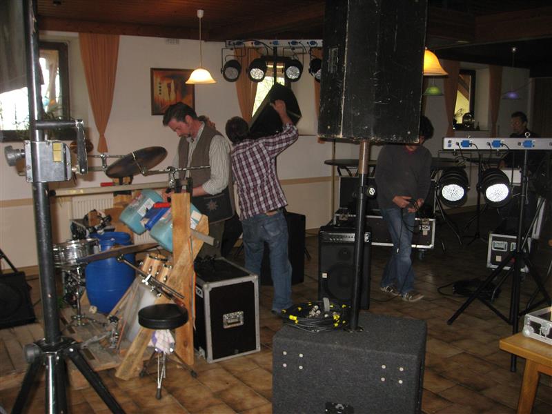 800x600 pixels (77K)