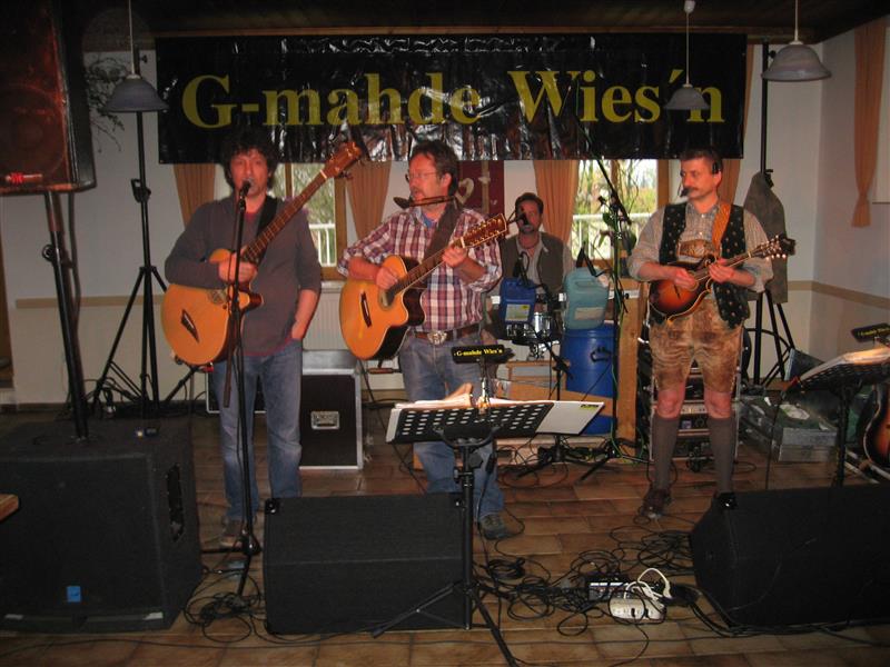 800x600 pixels (82K)