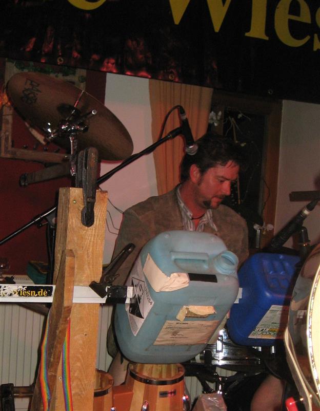 624x800 pixels (62K)