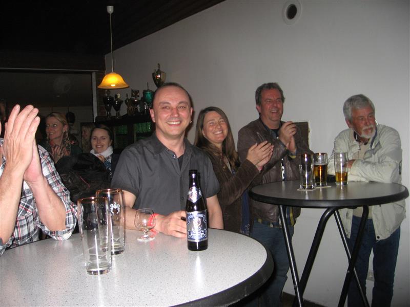 800x600 pixels (66K)