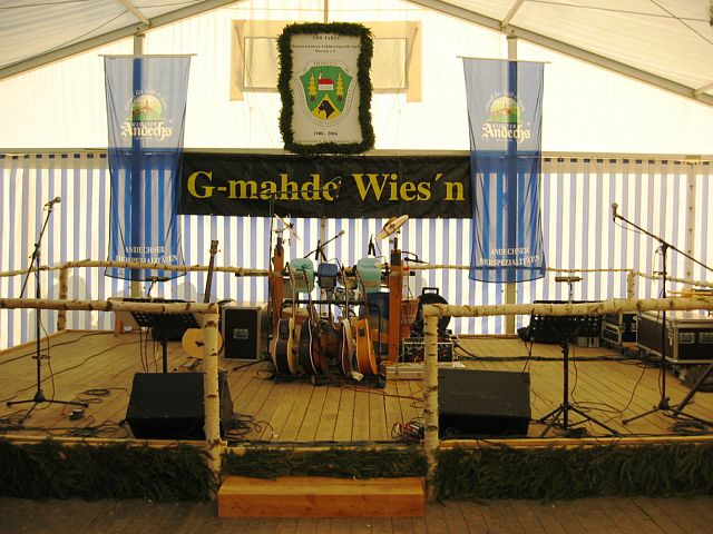 640x480 pixels (252K)