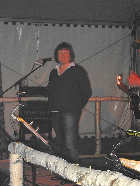 480x640 pixels (190K)