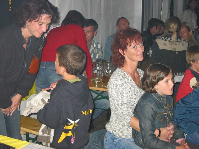 640x480 pixels (219K)