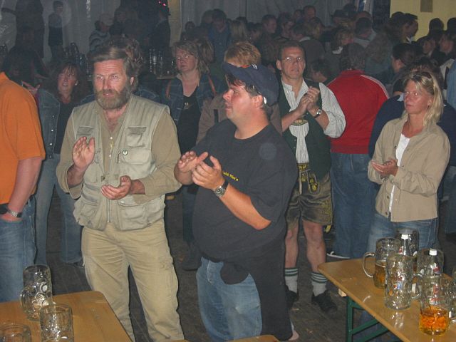 640x480 pixels (196K)