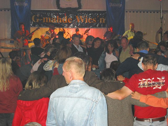 640x480 pixels (231K)