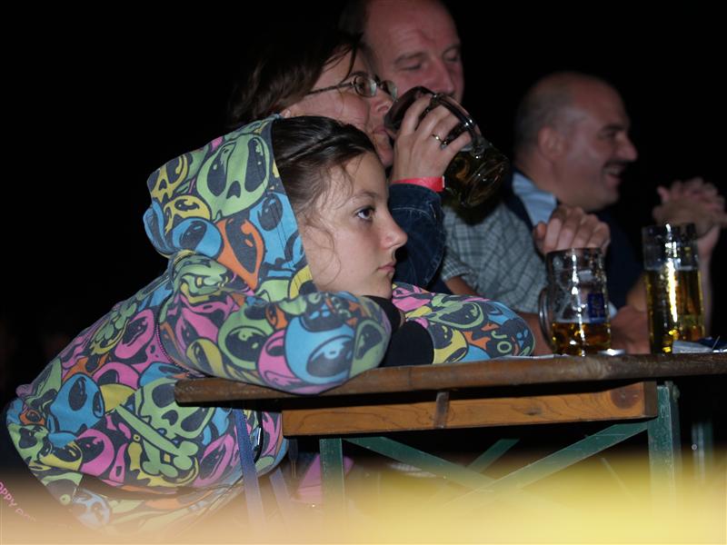 800x600 pixels (73K)