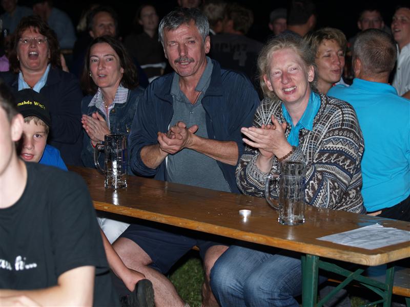 800x600 pixels (85K)