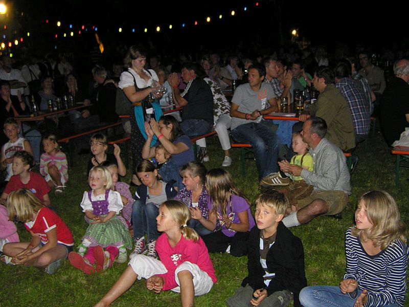 800x600 pixels (94K)