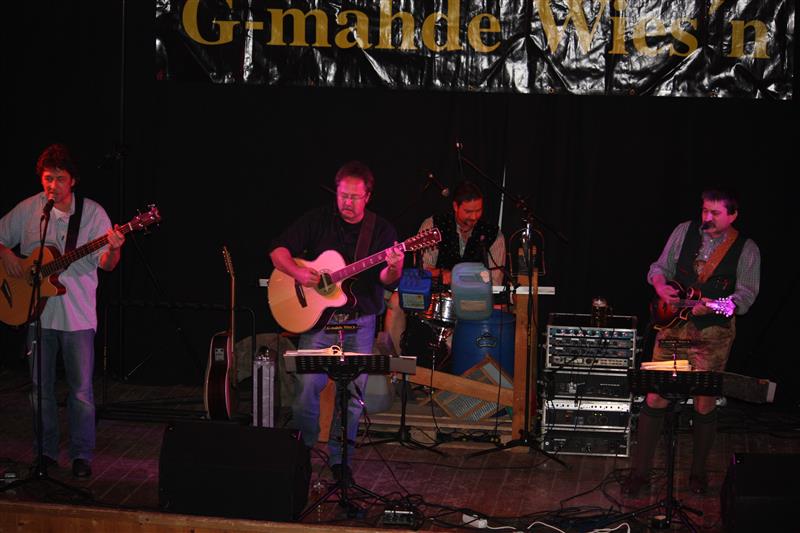 800x533 pixels (75K)