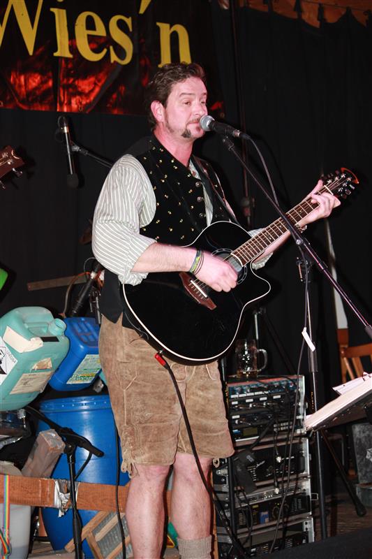 533x800 pixels (86K)