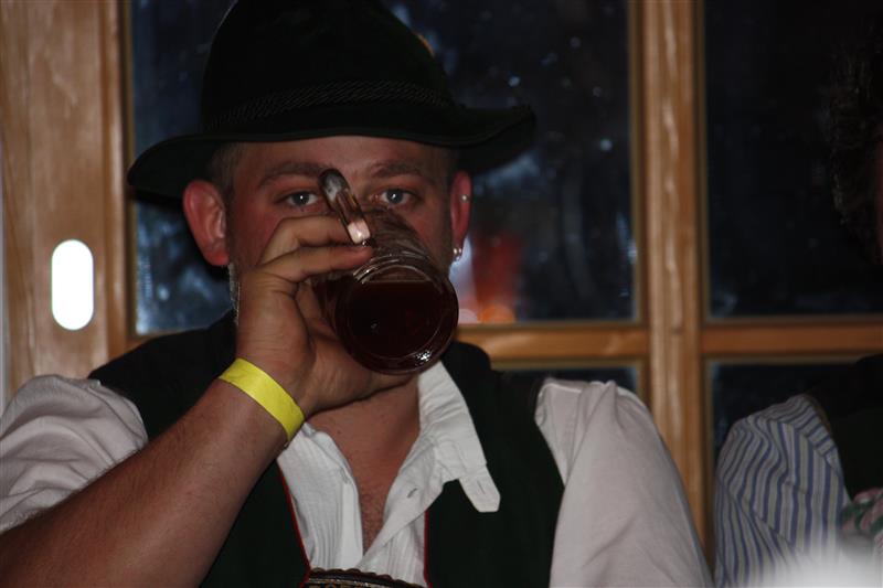 800x533 pixels (53K)