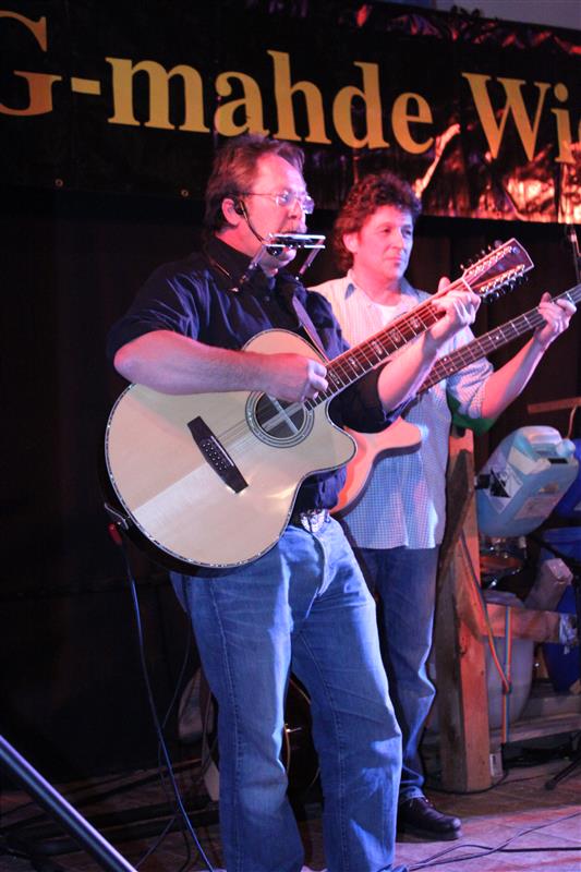 533x800 pixels (77K)