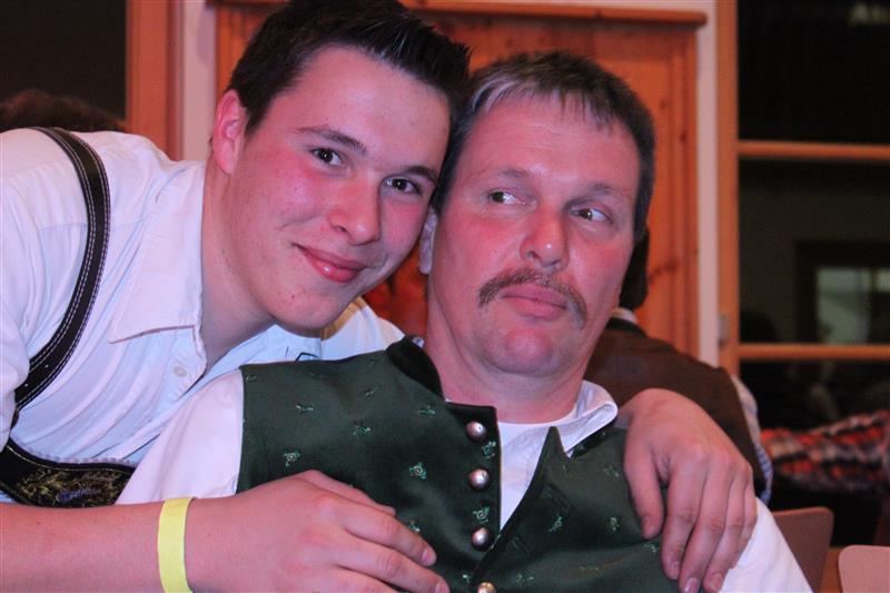 800x533 pixels (75K)