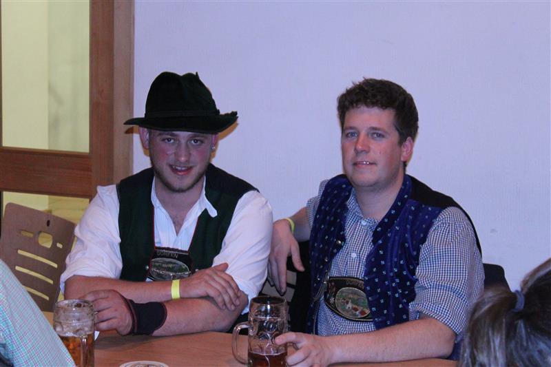 800x533 pixels (73K)