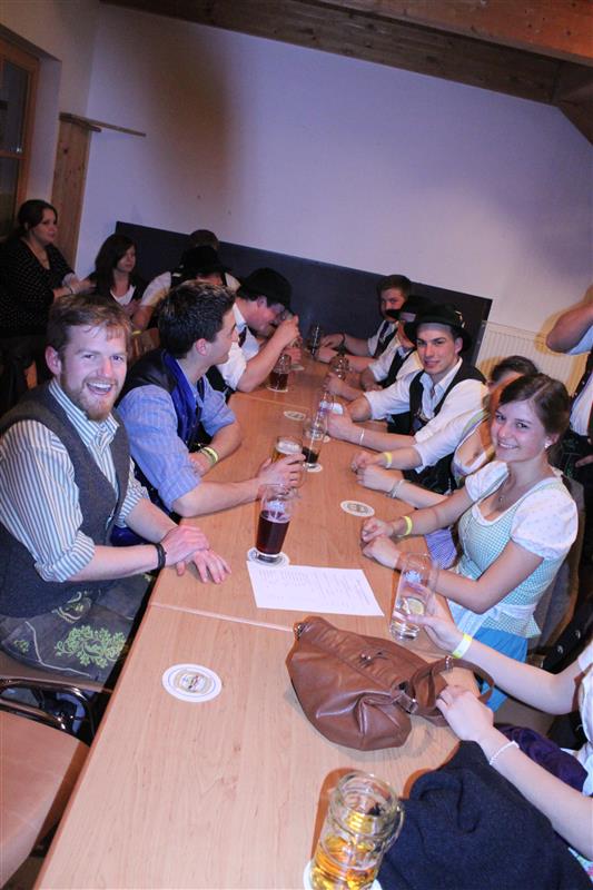 533x800 pixels (78K)