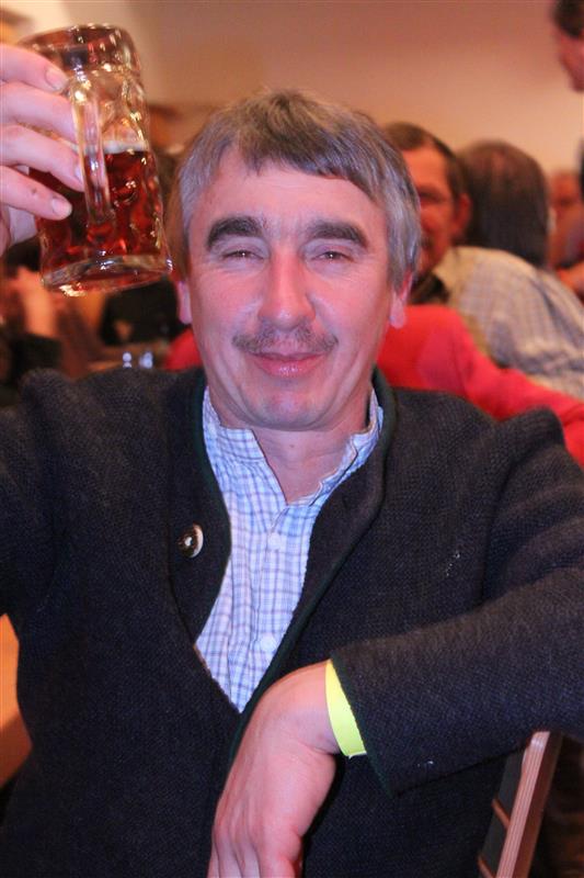 533x800 pixels (68K)