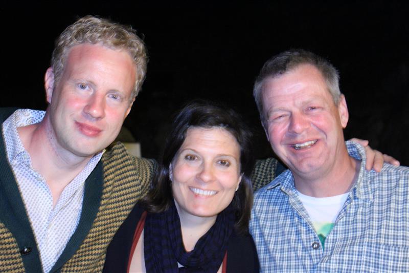 800x533 pixels (77K)