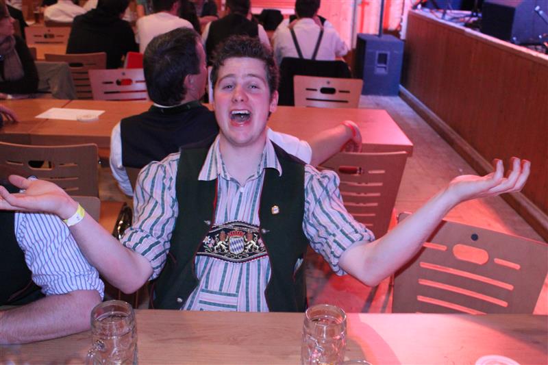 800x533 pixels (89K)