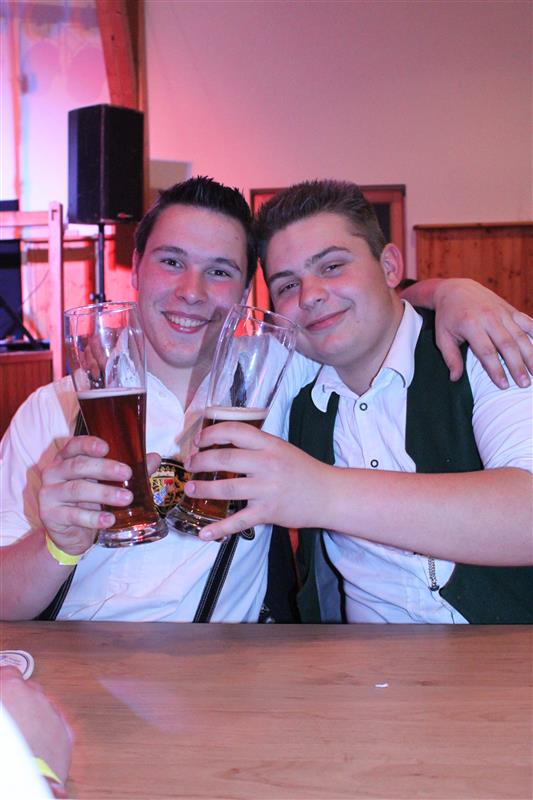 533x800 pixels (67K)