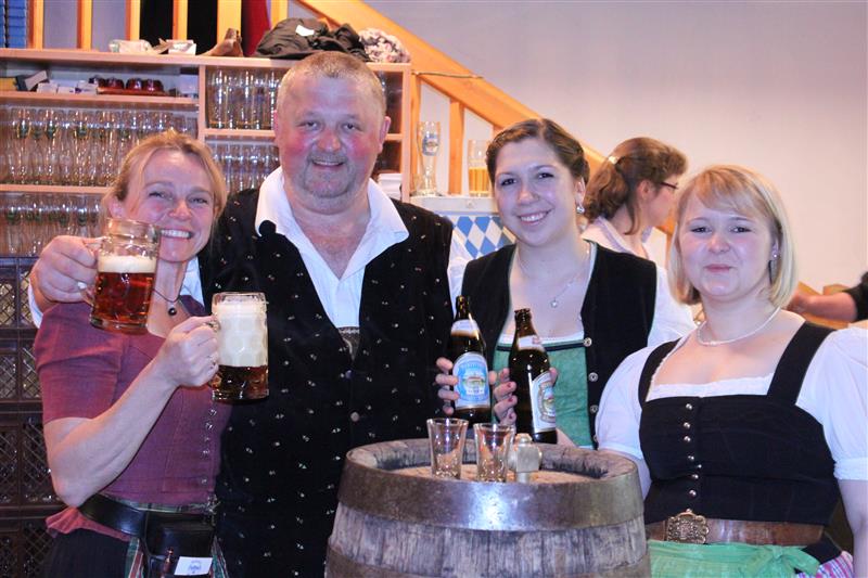 800x533 pixels (98K)