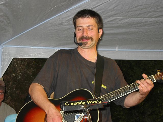 640x480 pixels (52K)