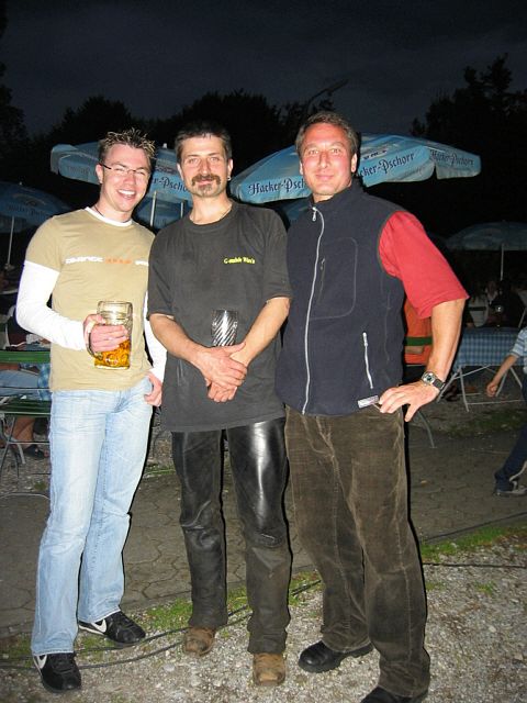 480x640 pixels (58K)