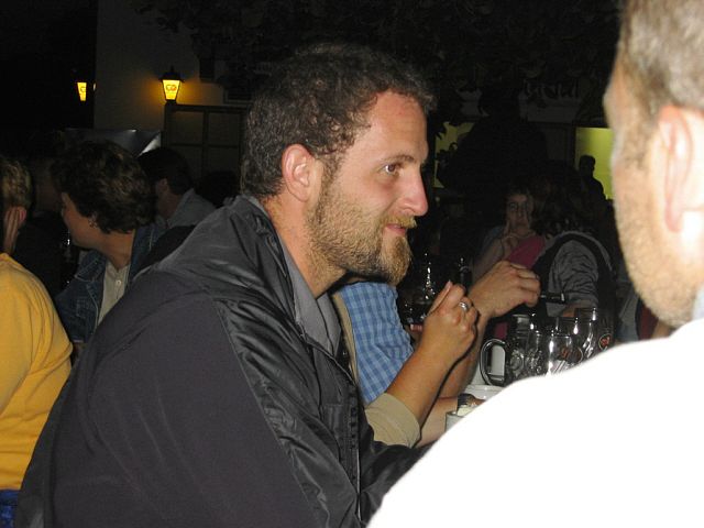 640x480 pixels (40K)