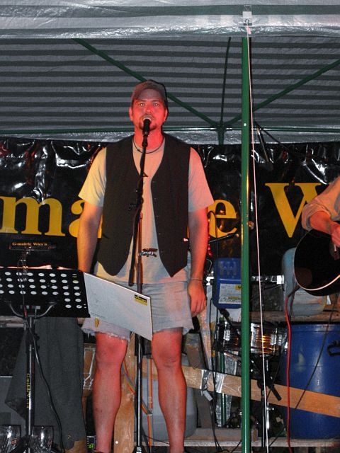 480x640 pixels (246K)