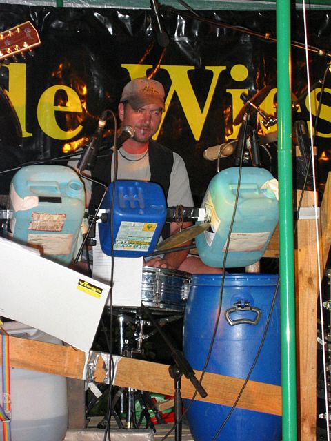 480x640 pixels (274K)