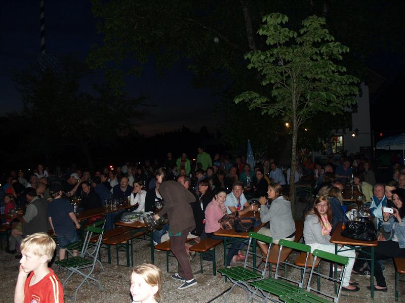 800x599 pixels (70K)