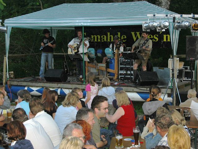 640x480 pixels (257K)