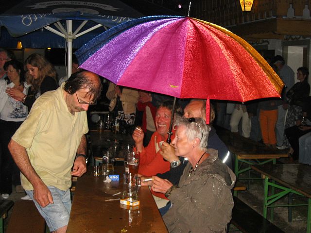 640x480 pixels (225K)