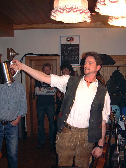 480x640 pixels (235K)