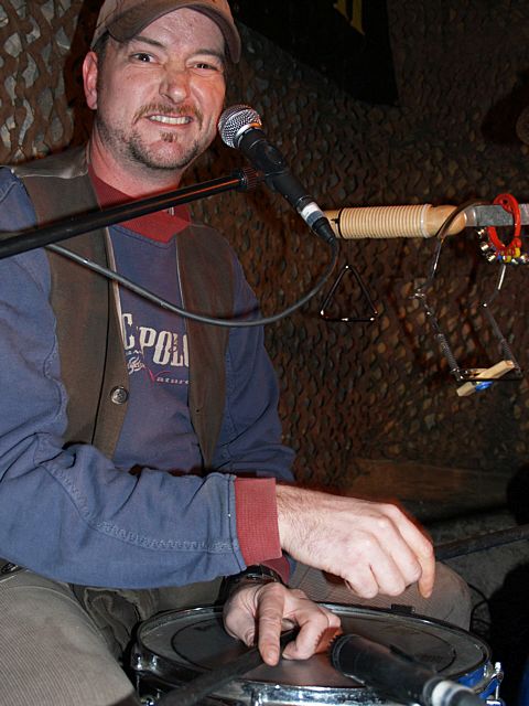 480x640 pixels (205K)