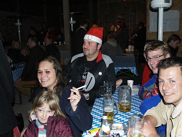 640x480 pixels (229K)