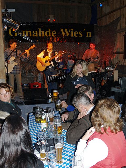 480x640 pixels (302K)